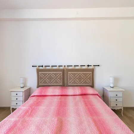Daire With Sea View And Terrace *